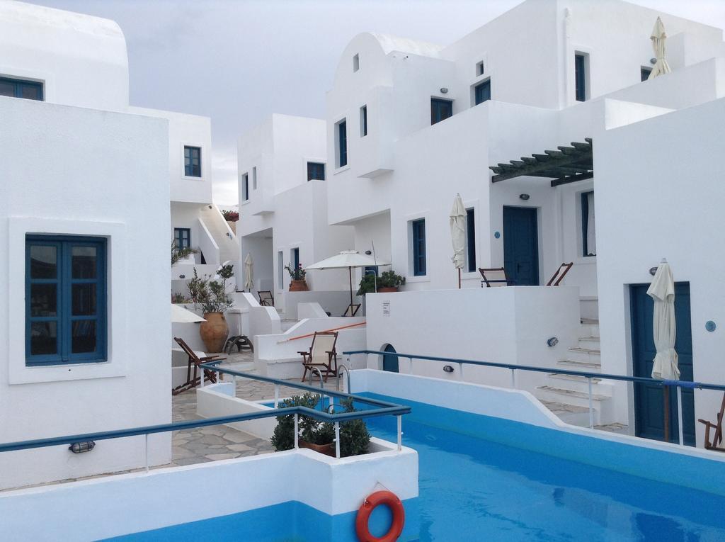Oias Sunset Aparthotel Екстериор снимка